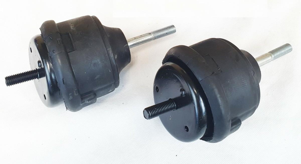 OEM 1：04880402AD CHRYSLER Engine Mount